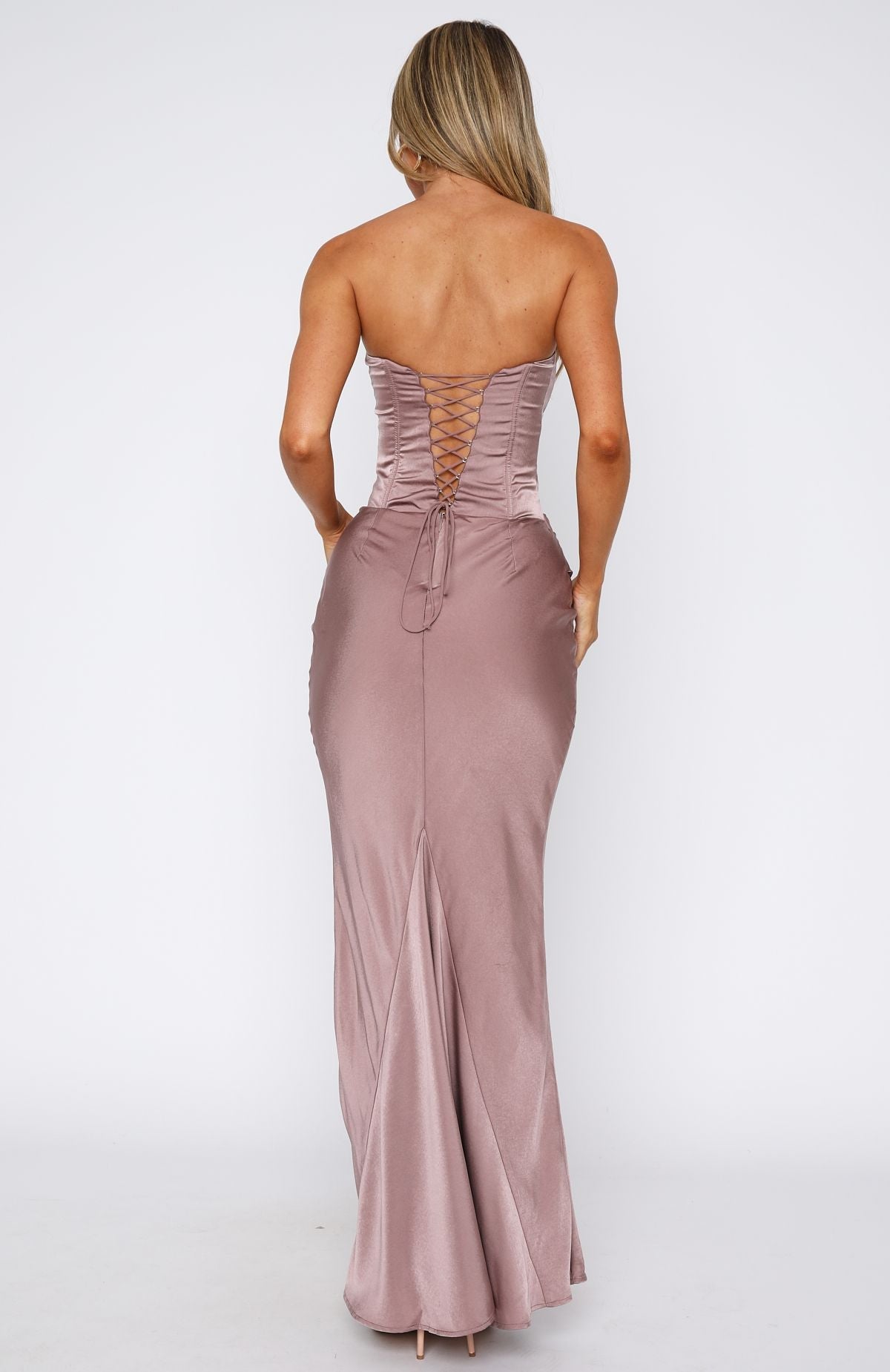 Koriora | Robe longue élégante Luxa