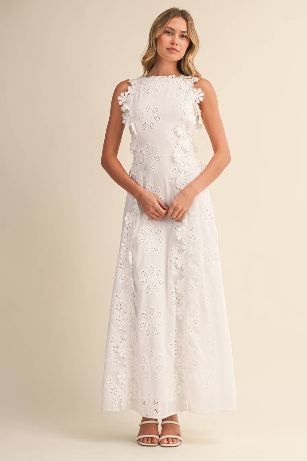 Koriora | Robe Longue Dentelle Blanche Celeste
