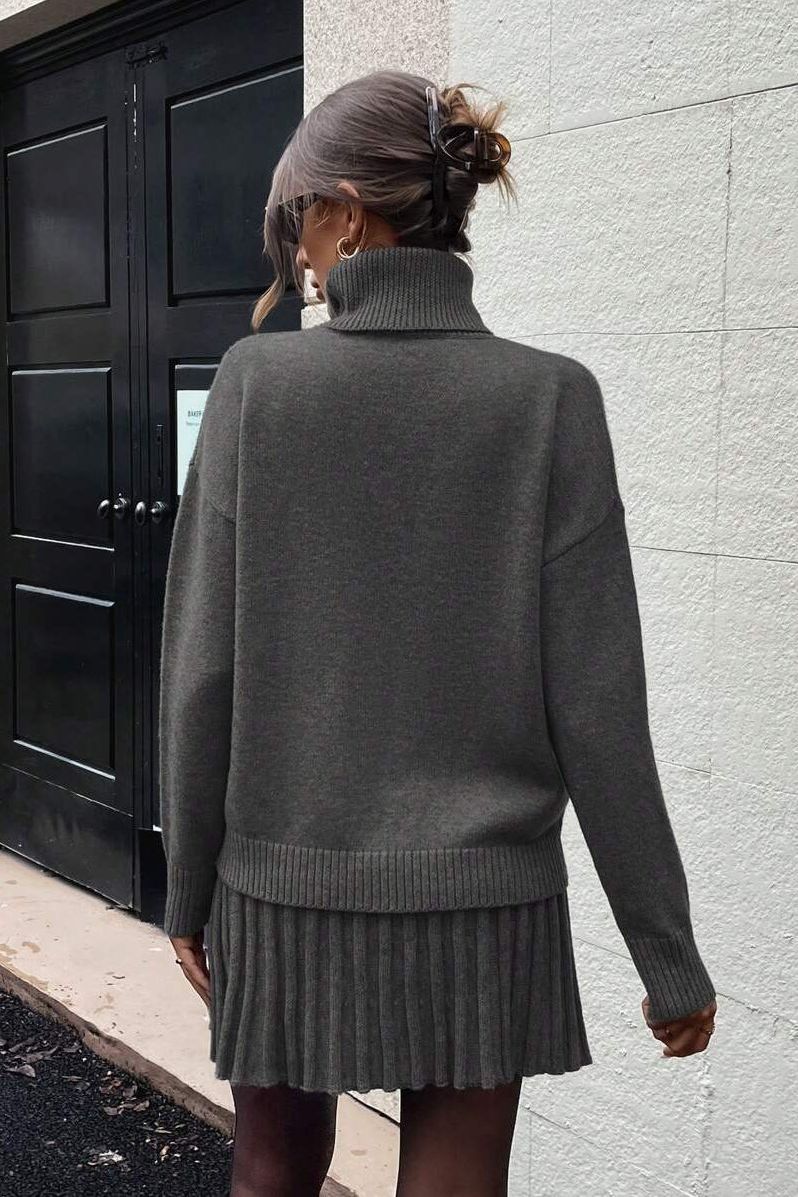 Koriora | Ensemble 2 Pièces Emily Chocolat — Col Roulé Oversize & Jupe Plissée Automne