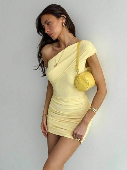Koriora | Robe Mini One-Shoulder Evy — Asymétrique & Plissée Jaune Pastel