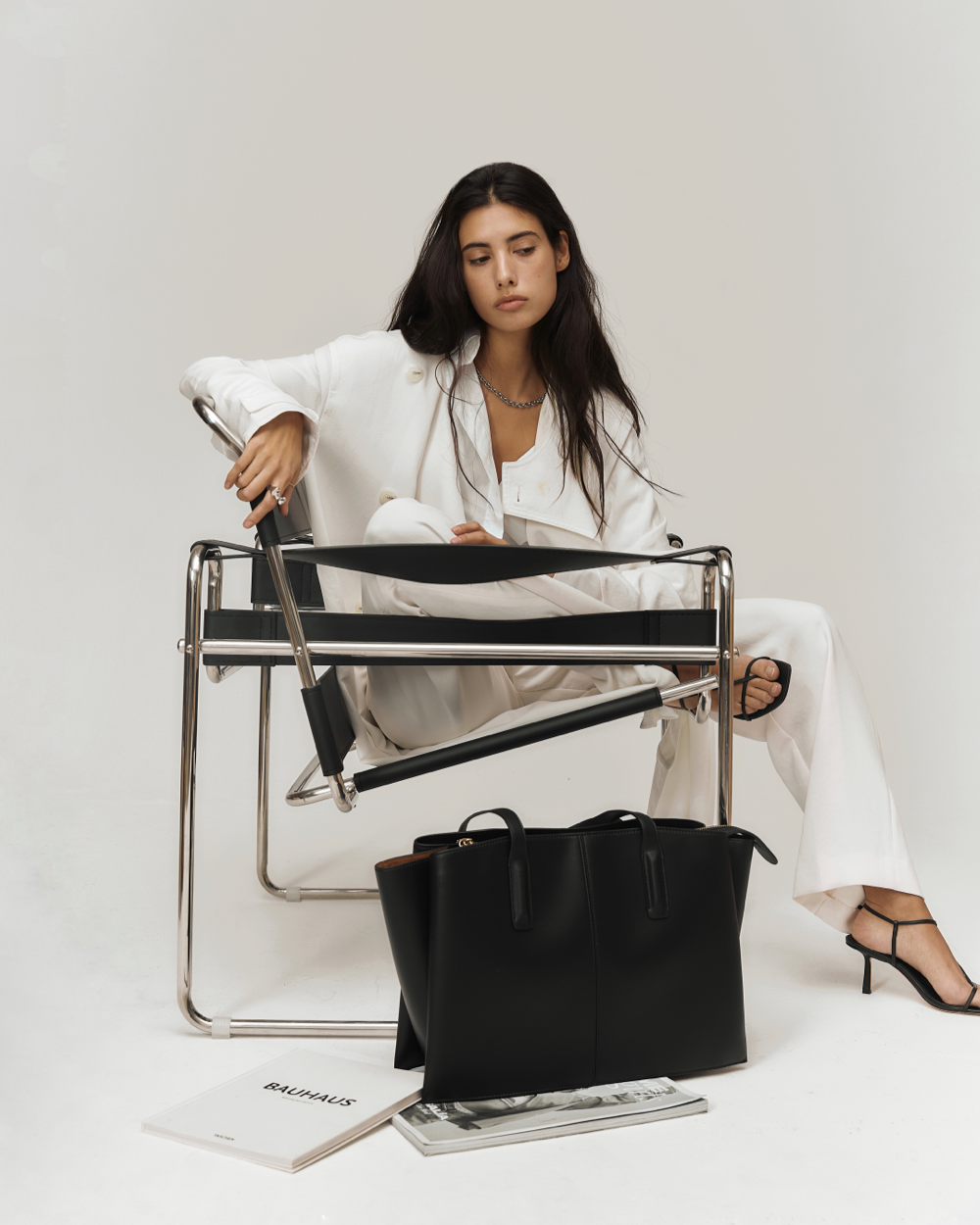 Koriora | Tote Bag Caroline — Design Intemporel & Élégance Fonctionnelle
