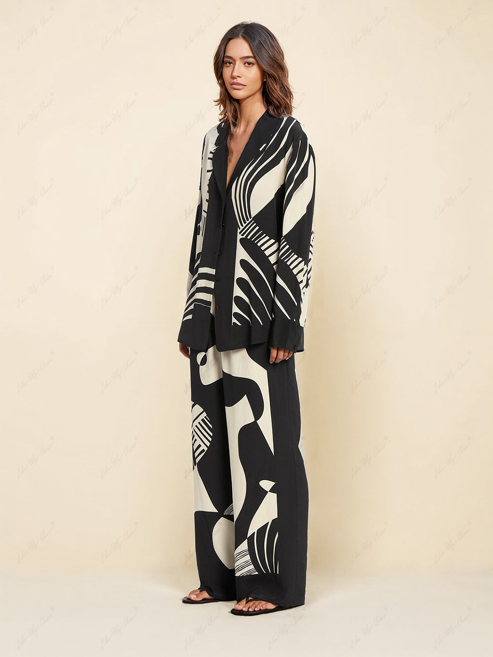 Koriora | Ensemble monochrome élégant – Chemise fluide & pantalon large