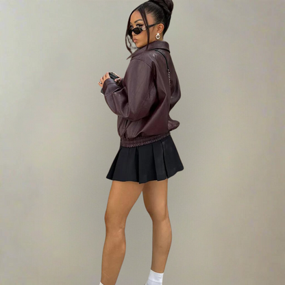 Koriora | Veste Berry Luxe Bordeaux — Cuir Vegan Premium & Élégance Audacieuse Automne