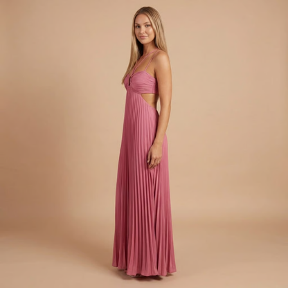 Koriora | Robe Longue Halter Plissée Soléna — Jupe Fluide & Élégance Solaire
