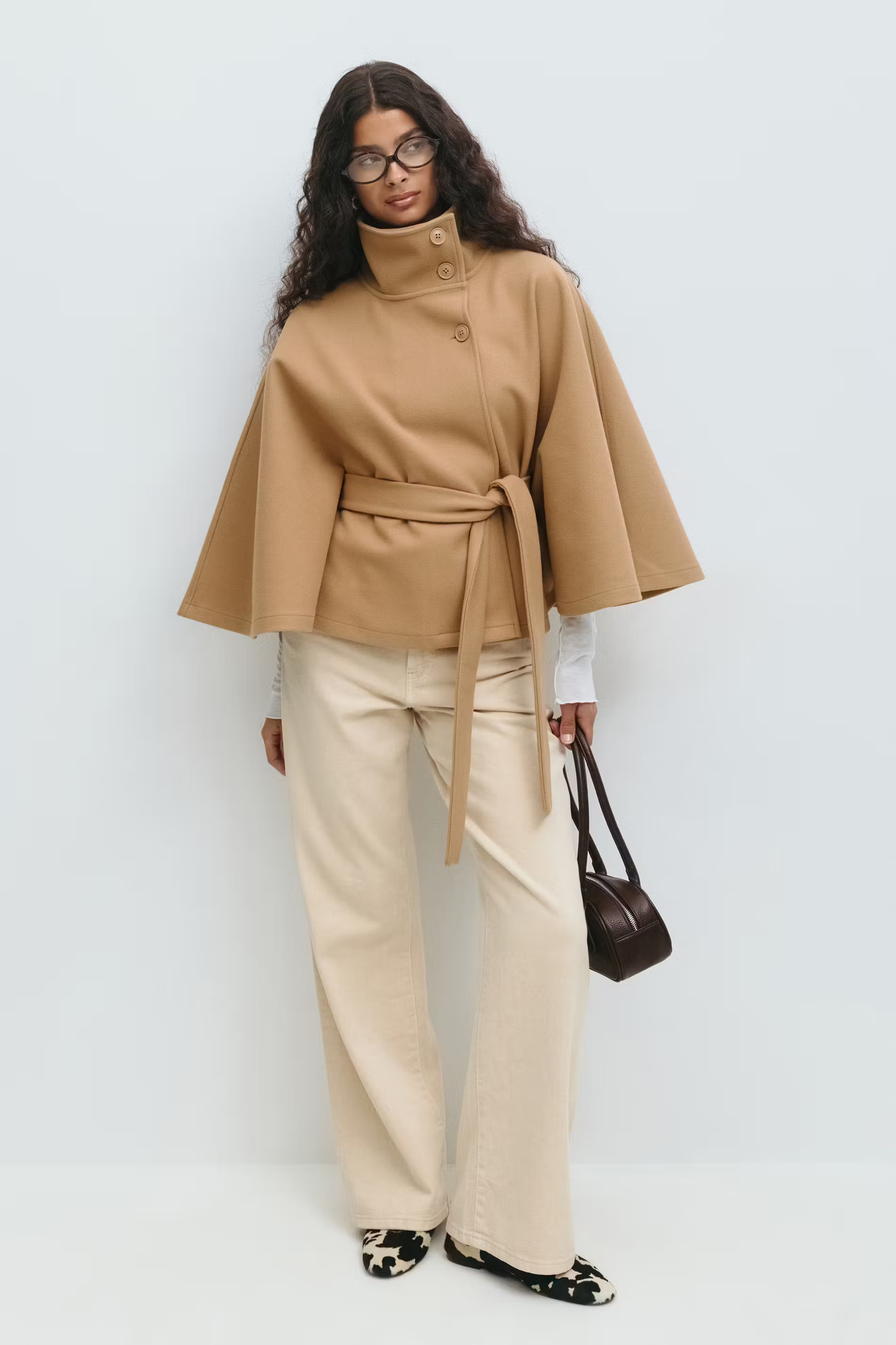 Koriora | Cape Loreza — Cape Femme Élégante & Manteau Mi-Saison Chic Intemporel