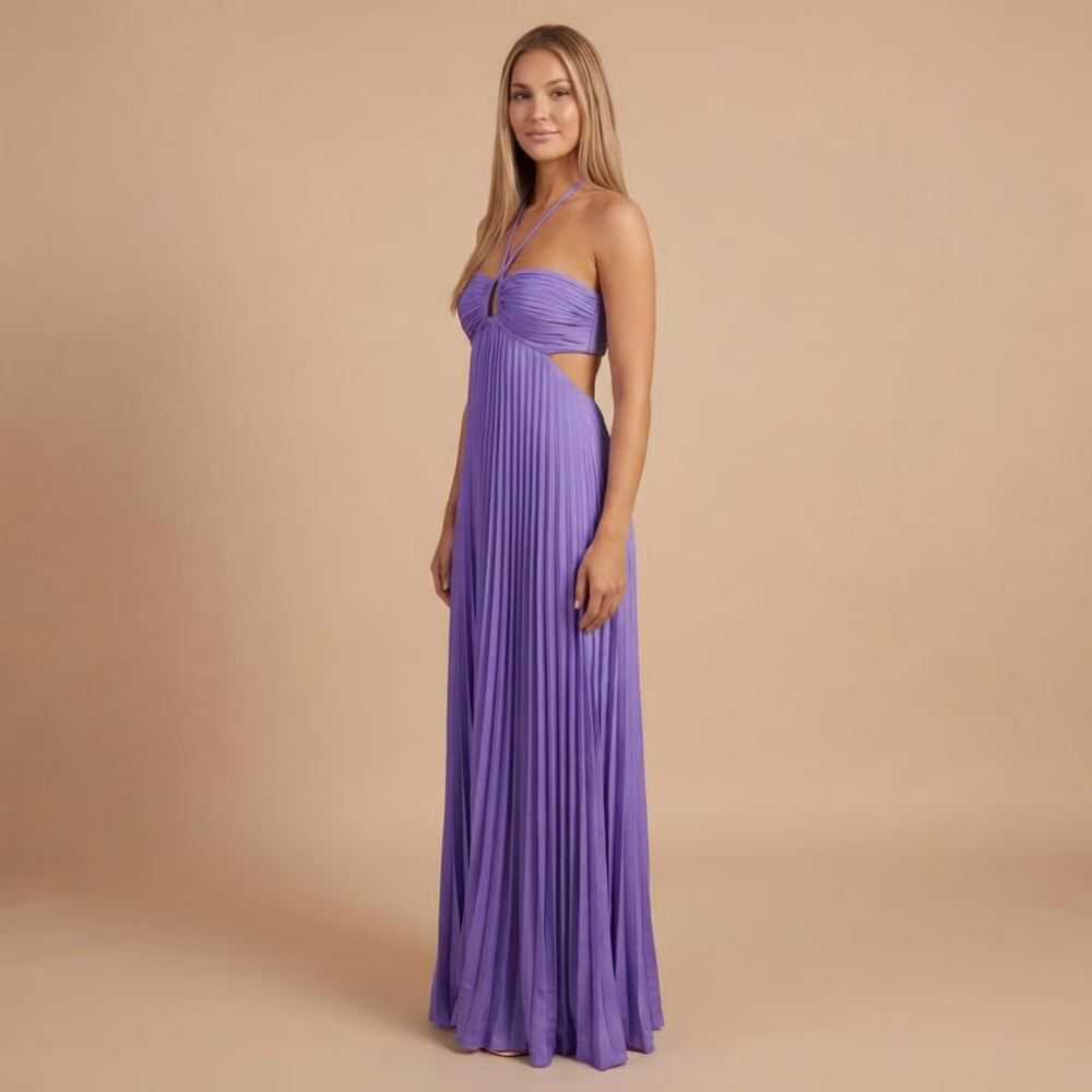 Koriora | Robe Longue Halter Plissée Soléna — Jupe Fluide & Élégance Solaire