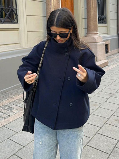 Veste Femme Courte Oversize à Col Montant  Boutonnée & Coupe Ample