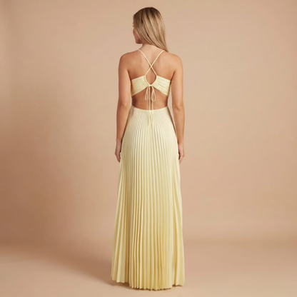 Koriora | Robe Longue Halter Plissée Soléna — Jupe Fluide & Élégance Solaire