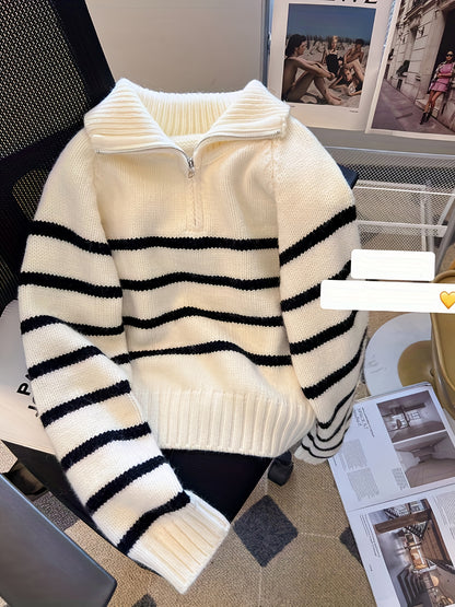 Pull Femme Rayé à Col Zippé en Maille Épaisse
