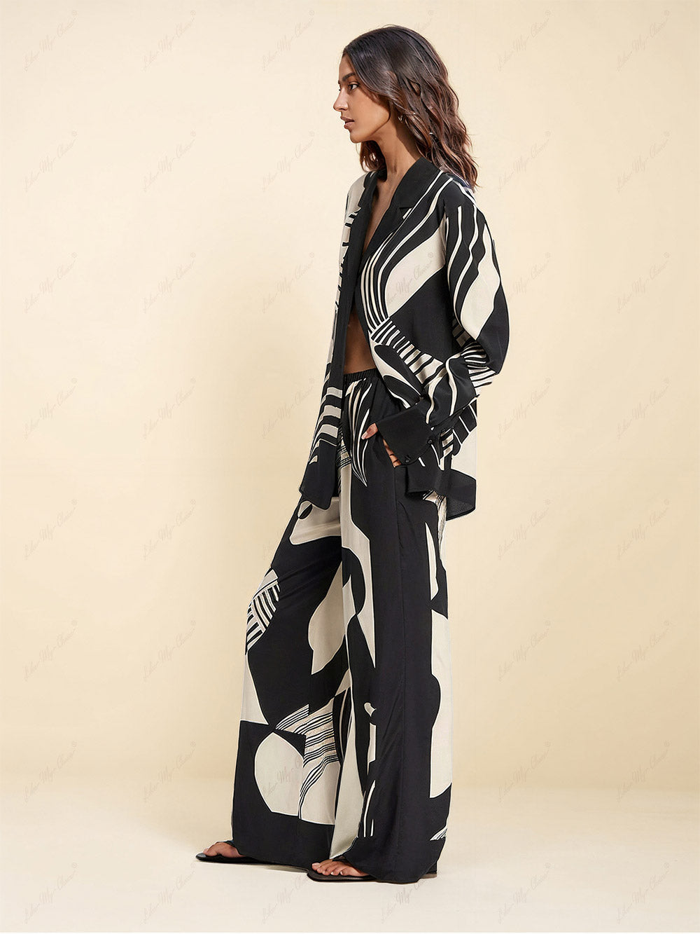 Koriora | Ensemble monochrome élégant – Chemise fluide & pantalon large