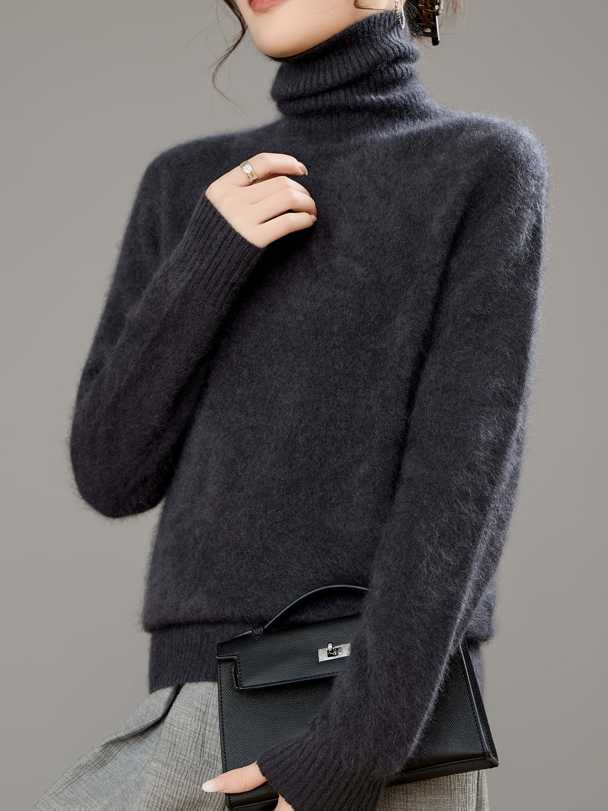 Women's Roll-Neck Jumper – Soft Knit and Relaxed Fit
