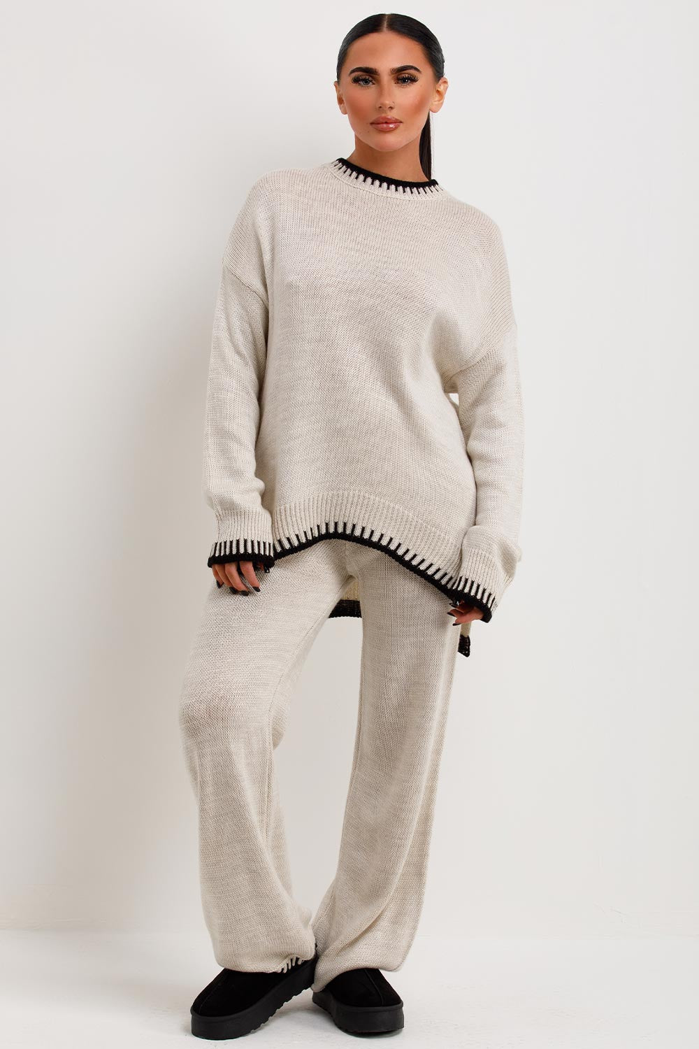 Koriora | Ensemble Knit Marelle Beige – Ensemble Femme 2 Pièces Maille | Cardigan Boutonné & Mini Jupe Cozy Chic