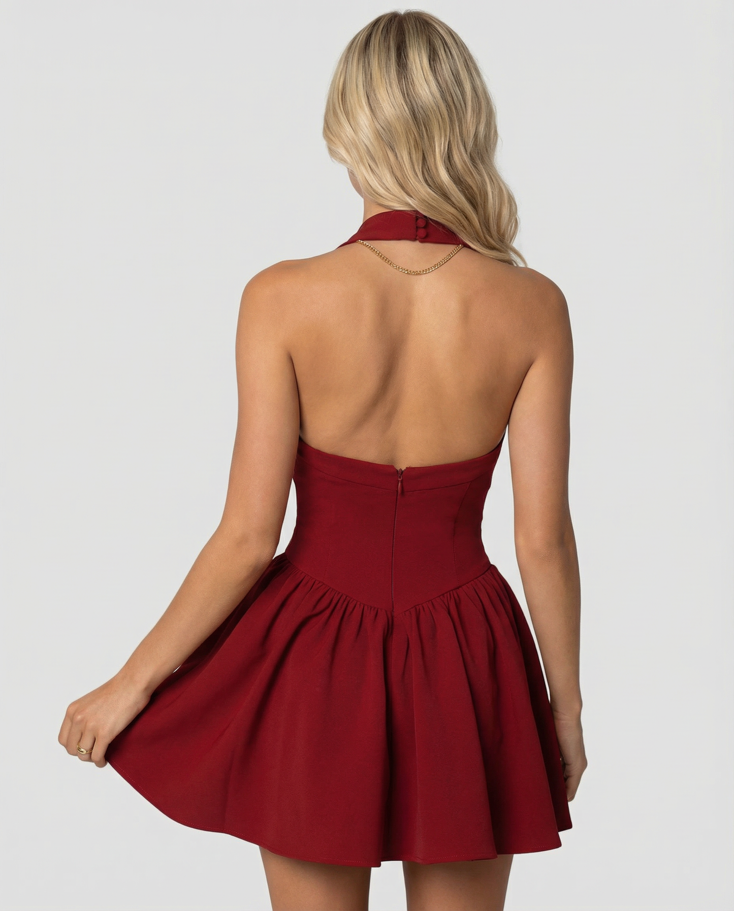 Koriora | Robe Mini Emma — Halter Élégant & Dos Nu