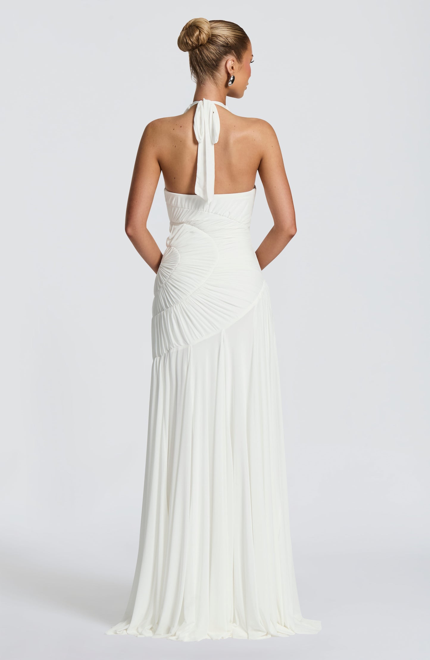 Koriora | Robe Maxi Halter Lise — Drapé Asymétrique & Mesh Premium