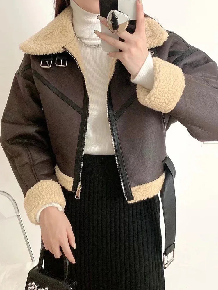 Veste Biker Femme Noire en Simili Cuir à Col Fausse Fourrure – Ceinturée