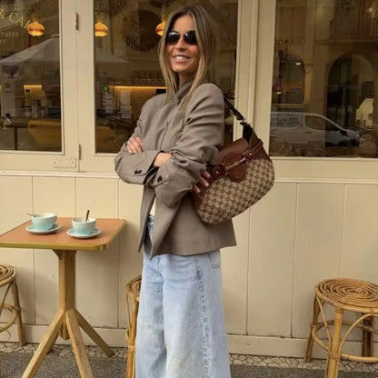 Veste Femme Courte à Col Montant – Blazer Chic Mi-Saison