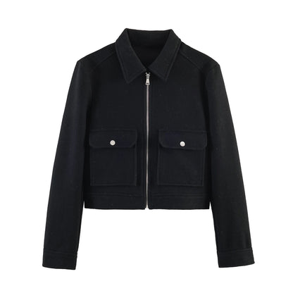 Veste Courte Femme Beige à Zip – Col Chemise & Poches Plaquées