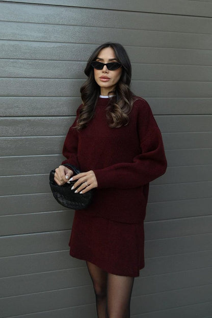 Koriora | Ensemble Cozy 2 Pièces Anora — Pull Oversize & Jupe Automne-Hiver Élégant