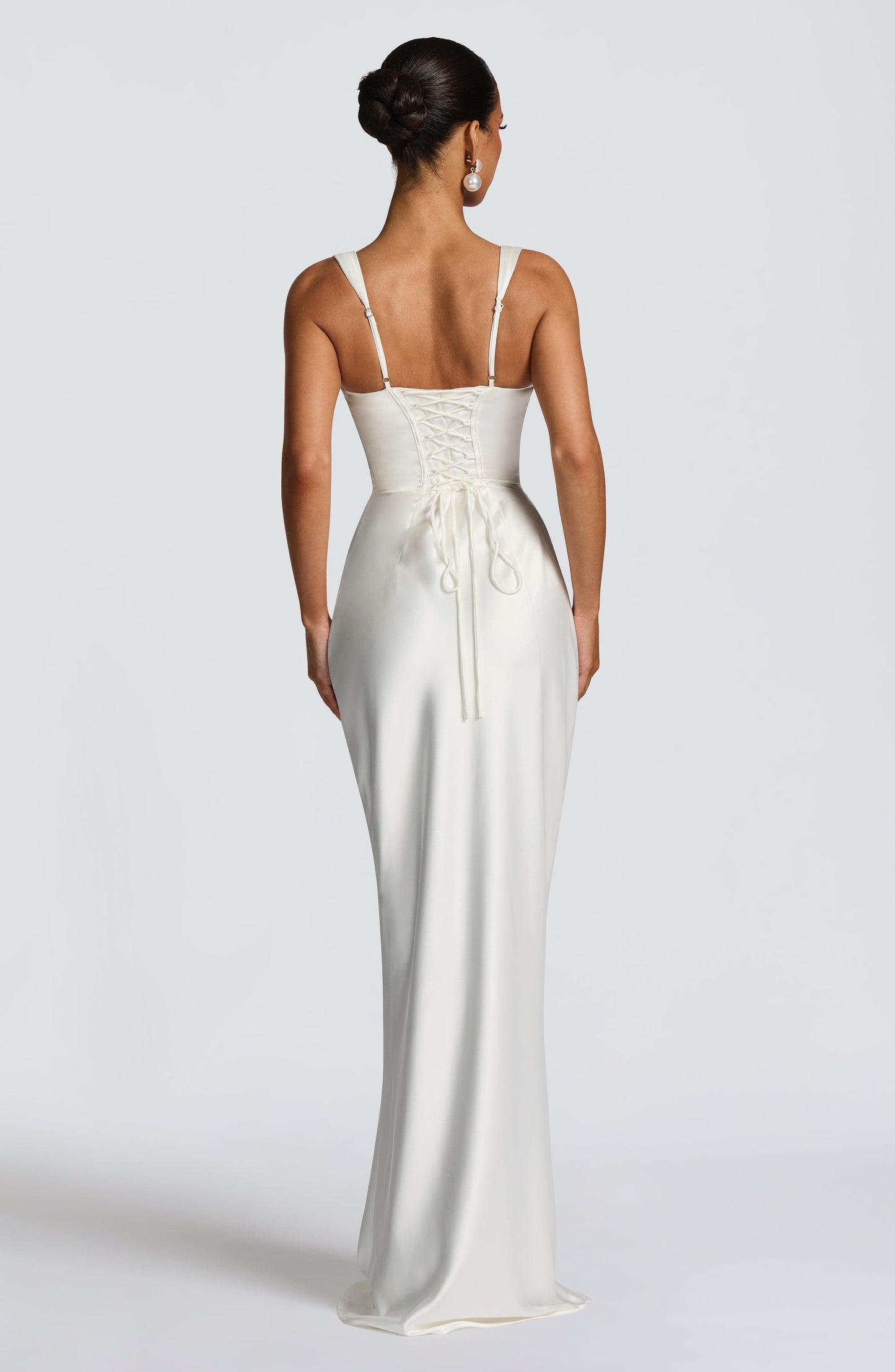 Koriora | Robe longue satinée Yolanthe