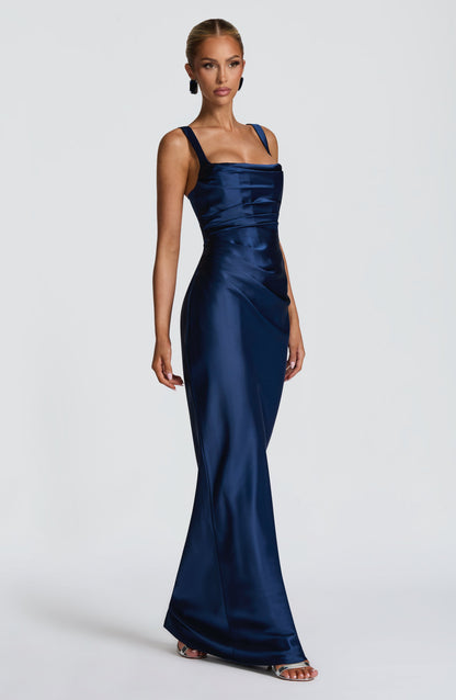 Koriora | Robe longue satinée Yolanthe