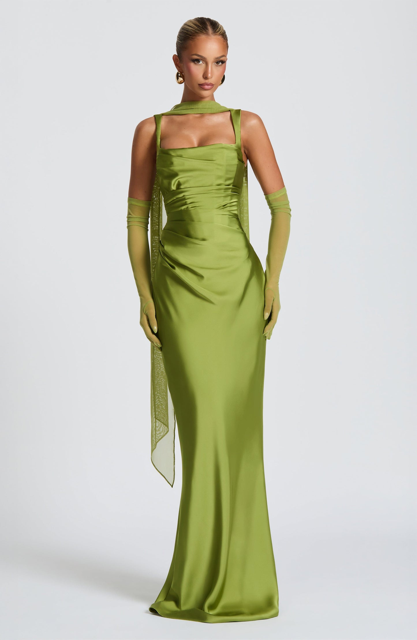 Koriora | Robe longue satinée Yolanthe