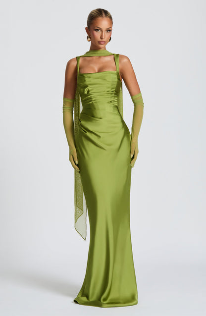 Koriora | Robe longue satinée Yolanthe