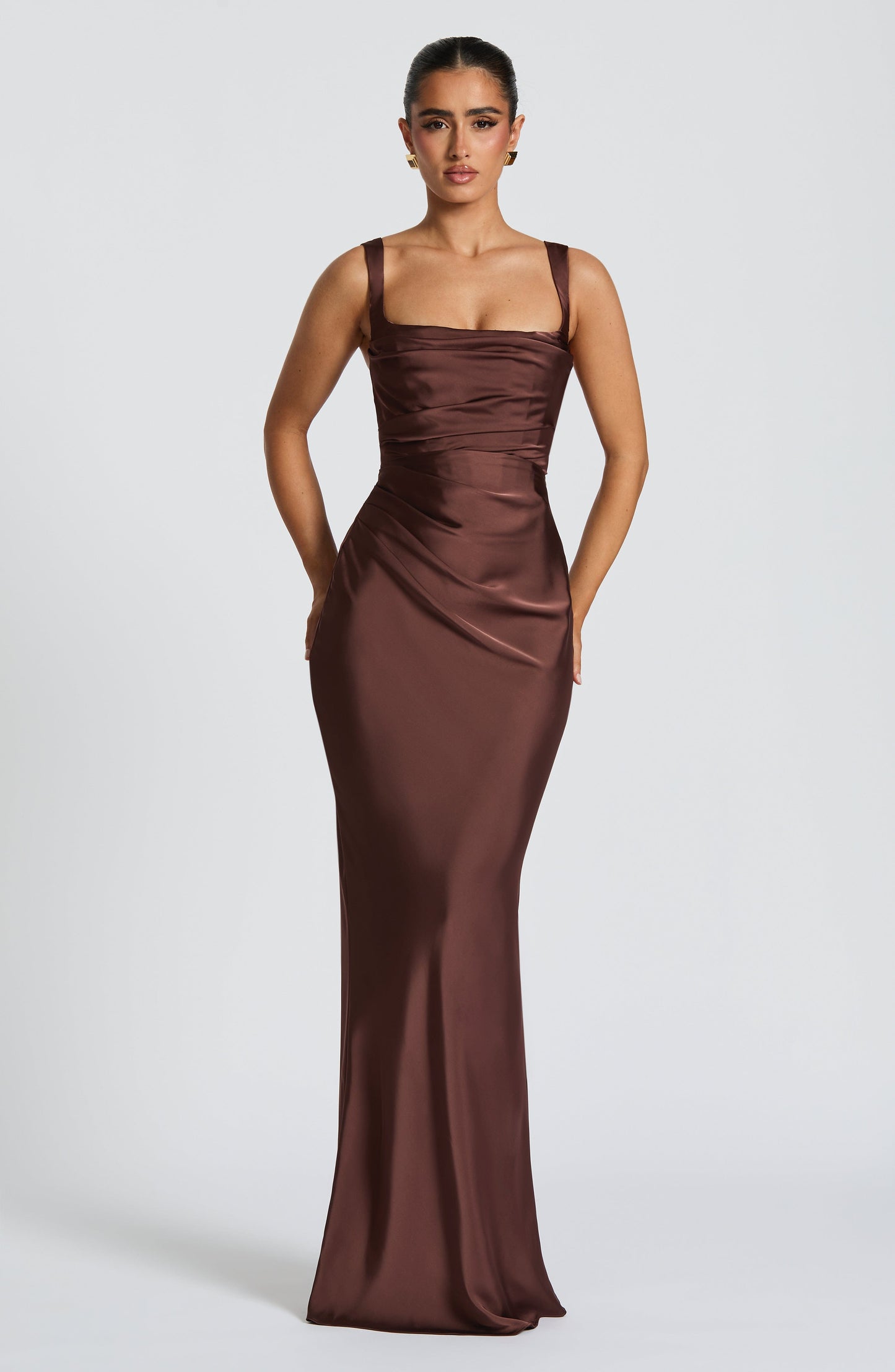 Koriora | Robe longue satinée Yolanthe