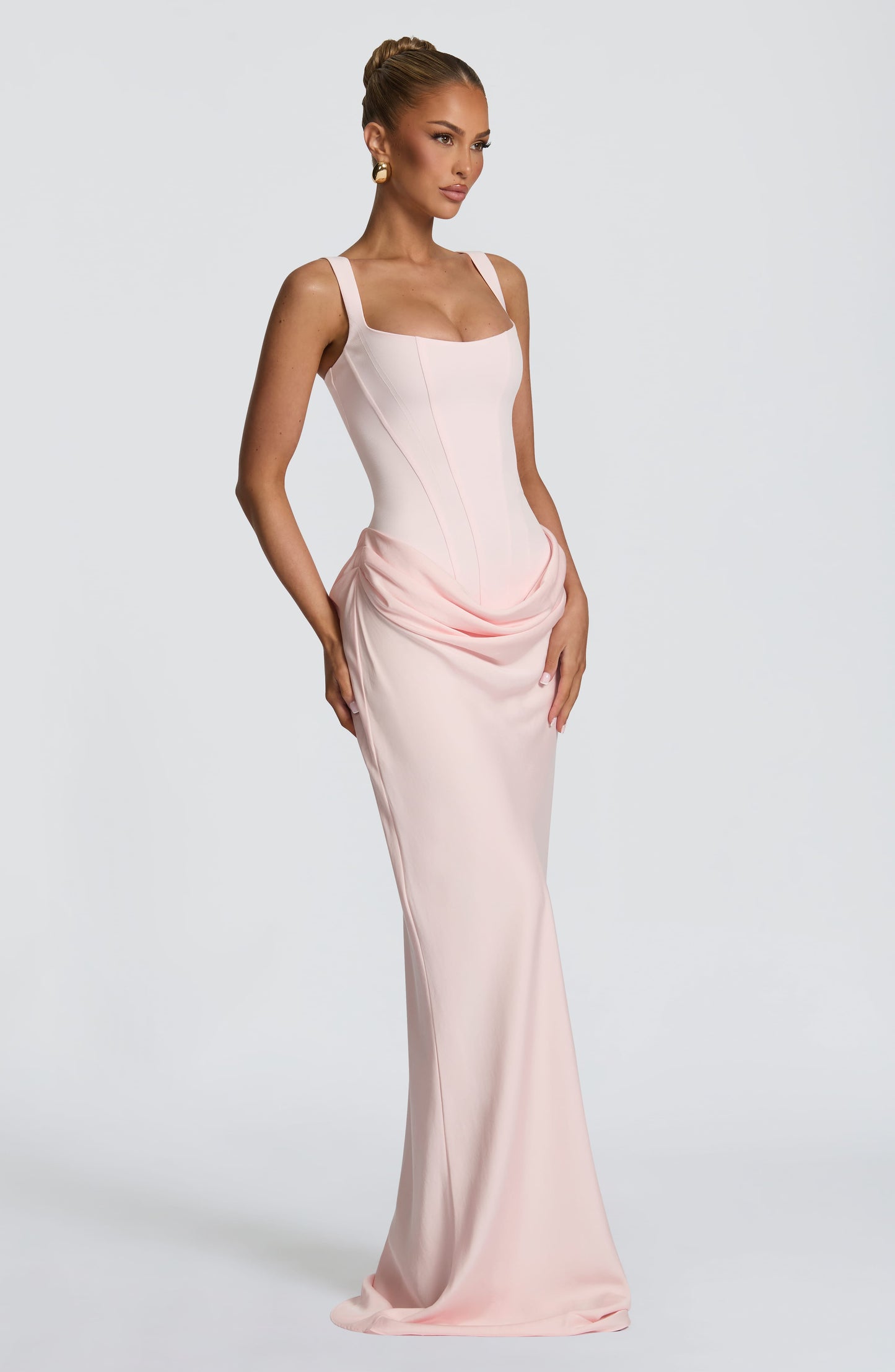 Koriora | Robe longue moulante satinée Indy
