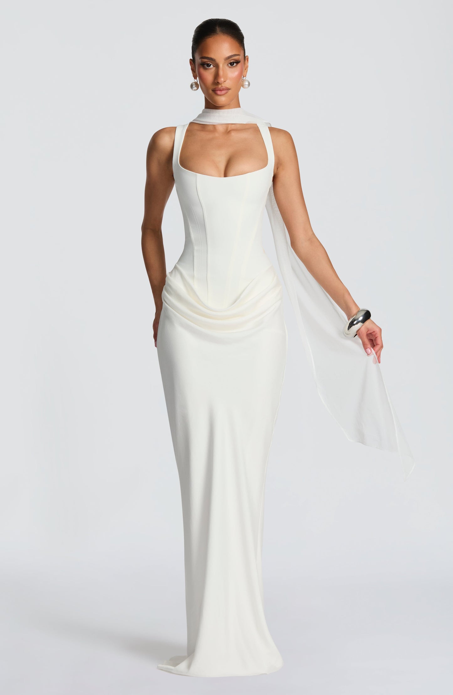 Koriora | Robe longue moulante satinée Indy