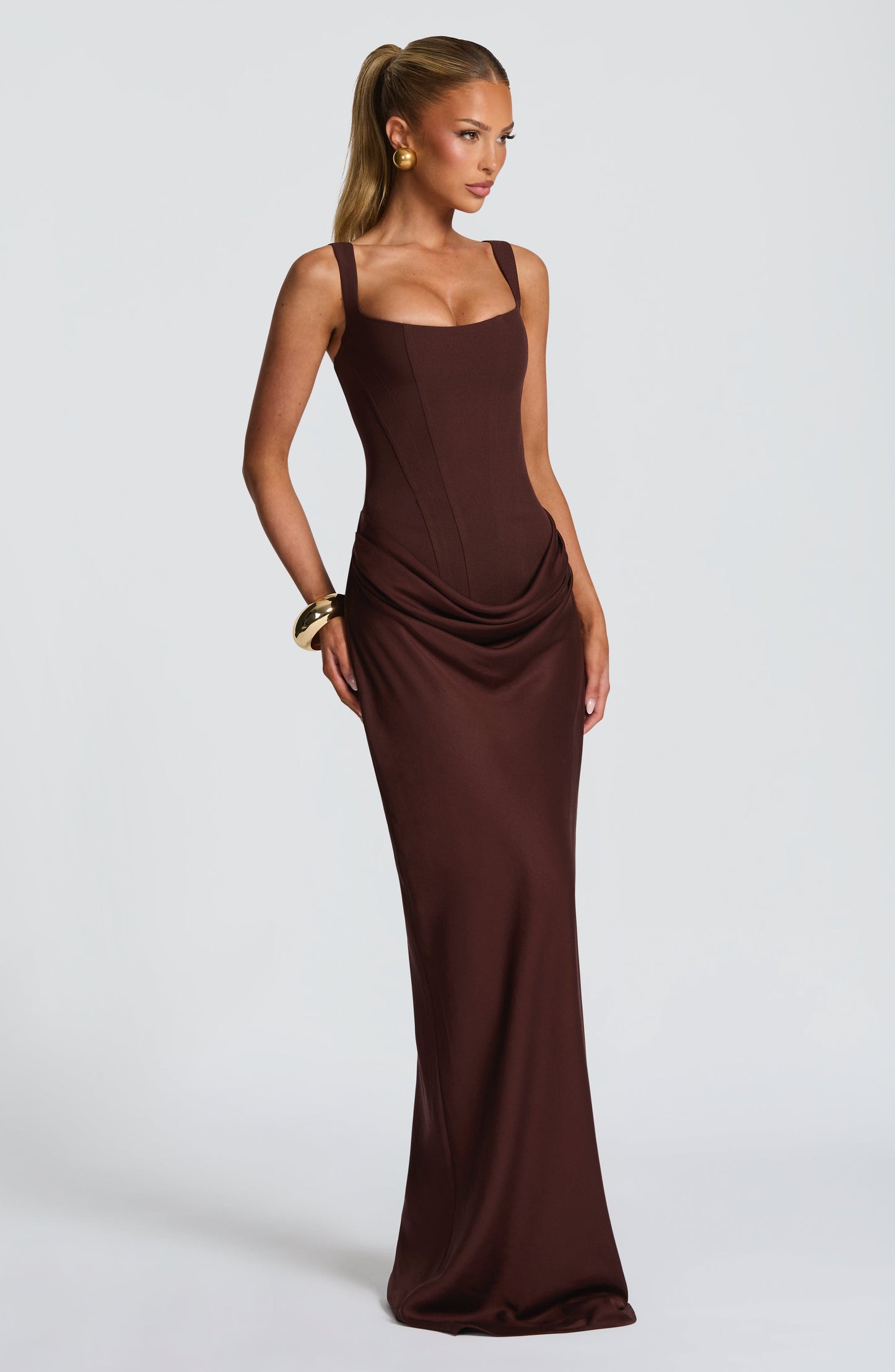 Koriora | Robe longue moulante satinée Indy