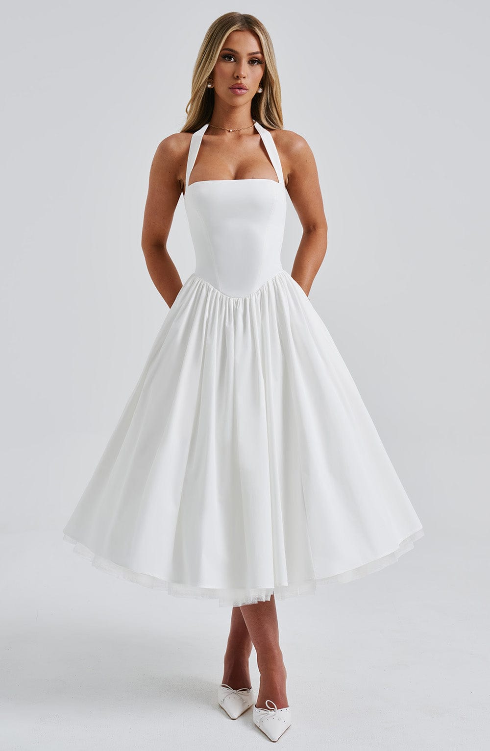 Koriora | Robe Midi Blanche Élégante à Bretelles Jacky