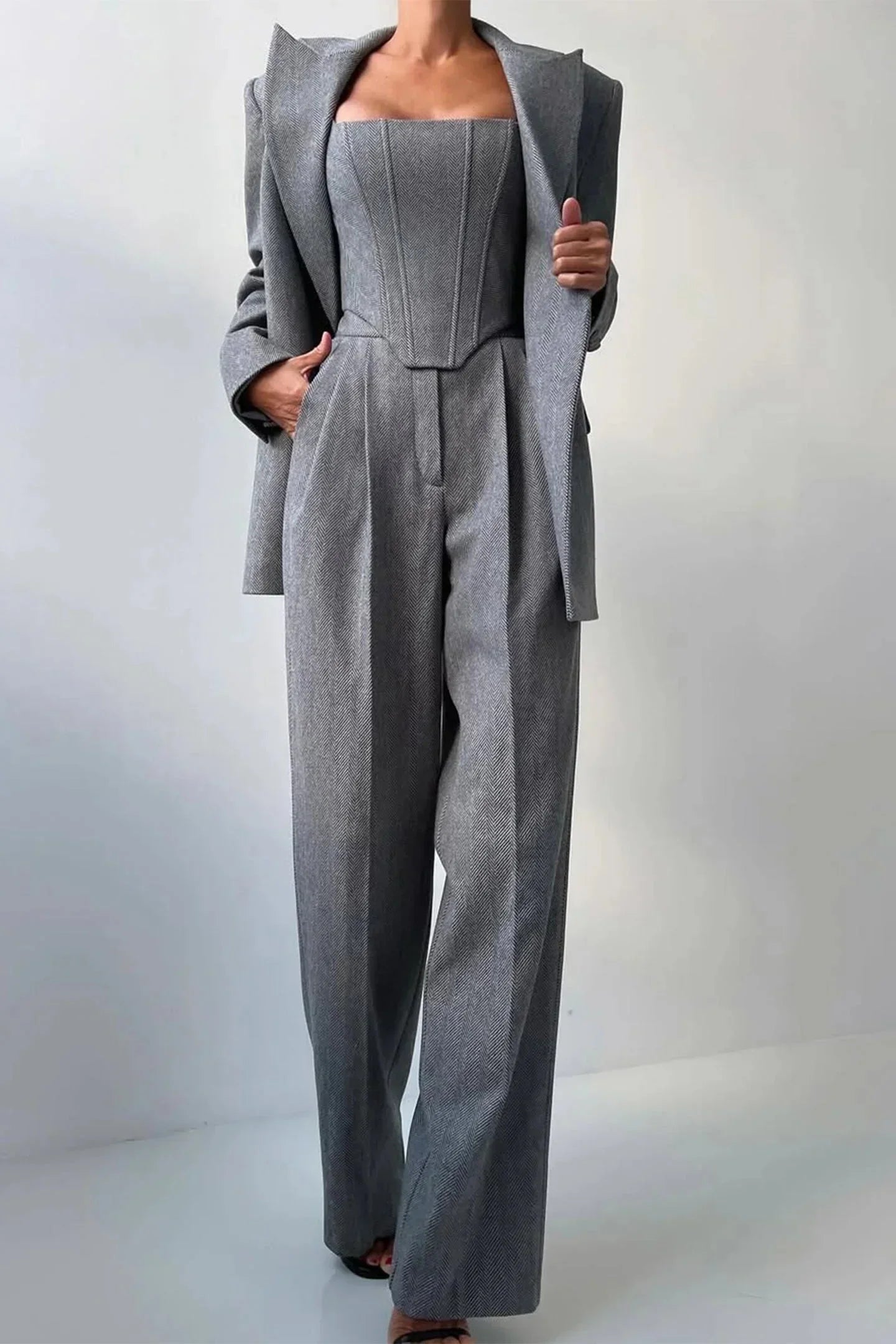 Koriora | Ensemble Blazer & Combinaison Femme — Coupe Structurée & Élégance Professionnelle