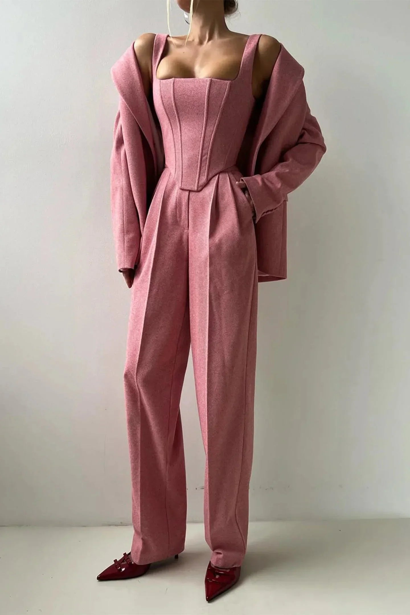 Koriora | Ensemble Blazer & Combinaison Femme — Coupe Structurée & Élégance Professionnelle