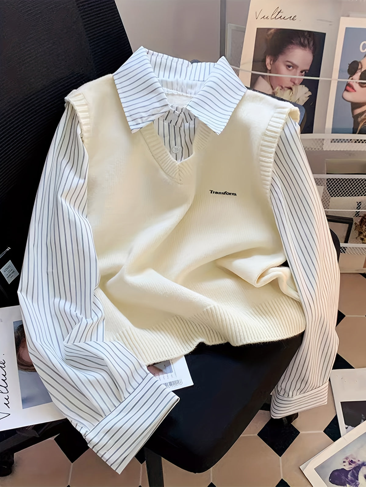 Ensemble 2 Pièces Femme – Chemise Rayée & Gilet en Maille à Col V