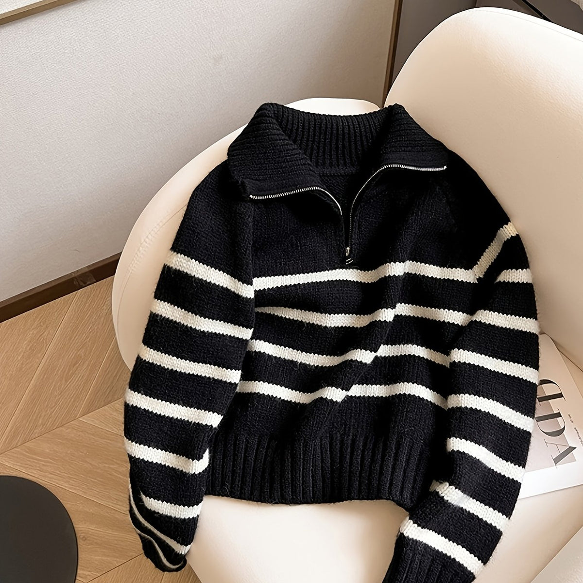 Pull Femme Rayé à Col Zippé en Maille Épaisse