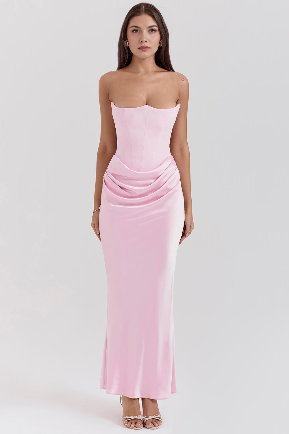 Koriora | Robe Maxi Satinée Serene — Bustier Élégant & Drapé Taille Vert Menthe