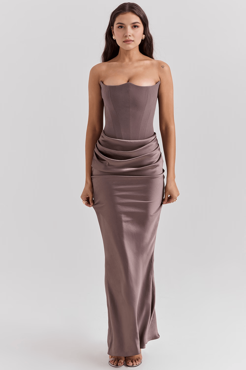 Koriora | Robe Maxi Satinée Serene — Bustier Élégant & Drapé Taille Vert Menthe