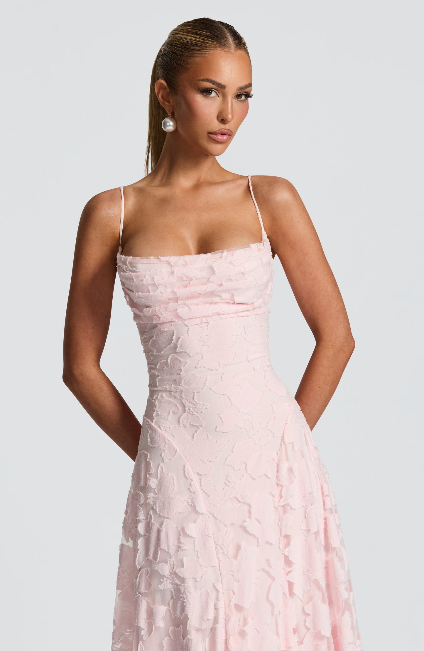 Koriora | Robe longue fleurie romantique Élise