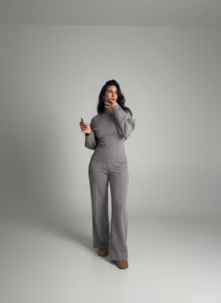 Sophia Women's Two-Piece Set – Minimalist Relaxed Style