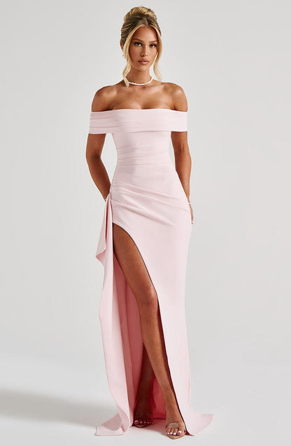 Koriora | Robe Maxi Pailletée Kelly — Bardot Élégant & Fente Haute Glamour