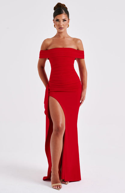 Koriora | Robe Maxi Pailletée Kelly — Bardot Élégant & Fente Haute Glamour