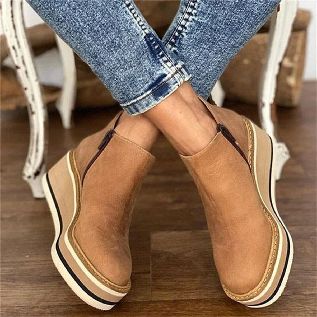 Bottines Femme Compensées à Plateforme – Simili Cuir & Zip Latéral