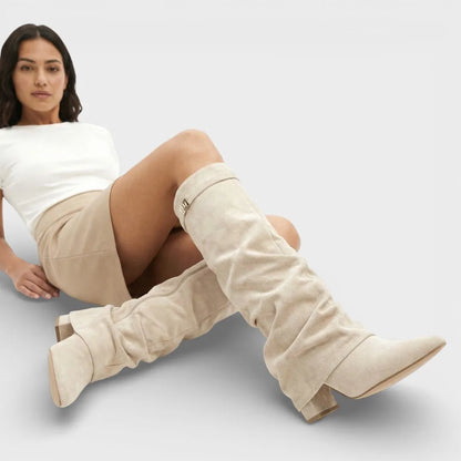Bottes Femme à Bout Pointu & Boucle – Talon Bloc Bas et Tige Plissée