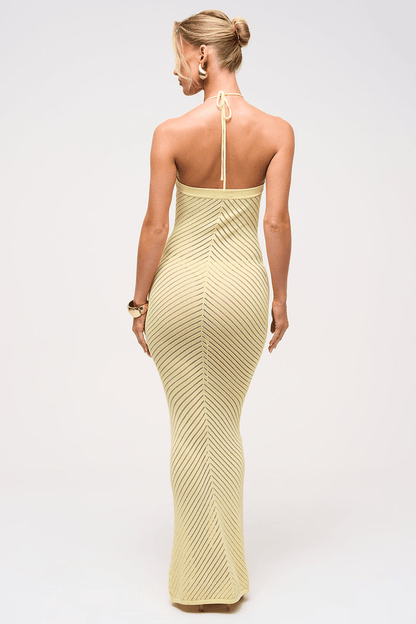 Koriora | Robe Maxi Tricot Remy — Halter Dos Nu & Effet Allongeant Chevron