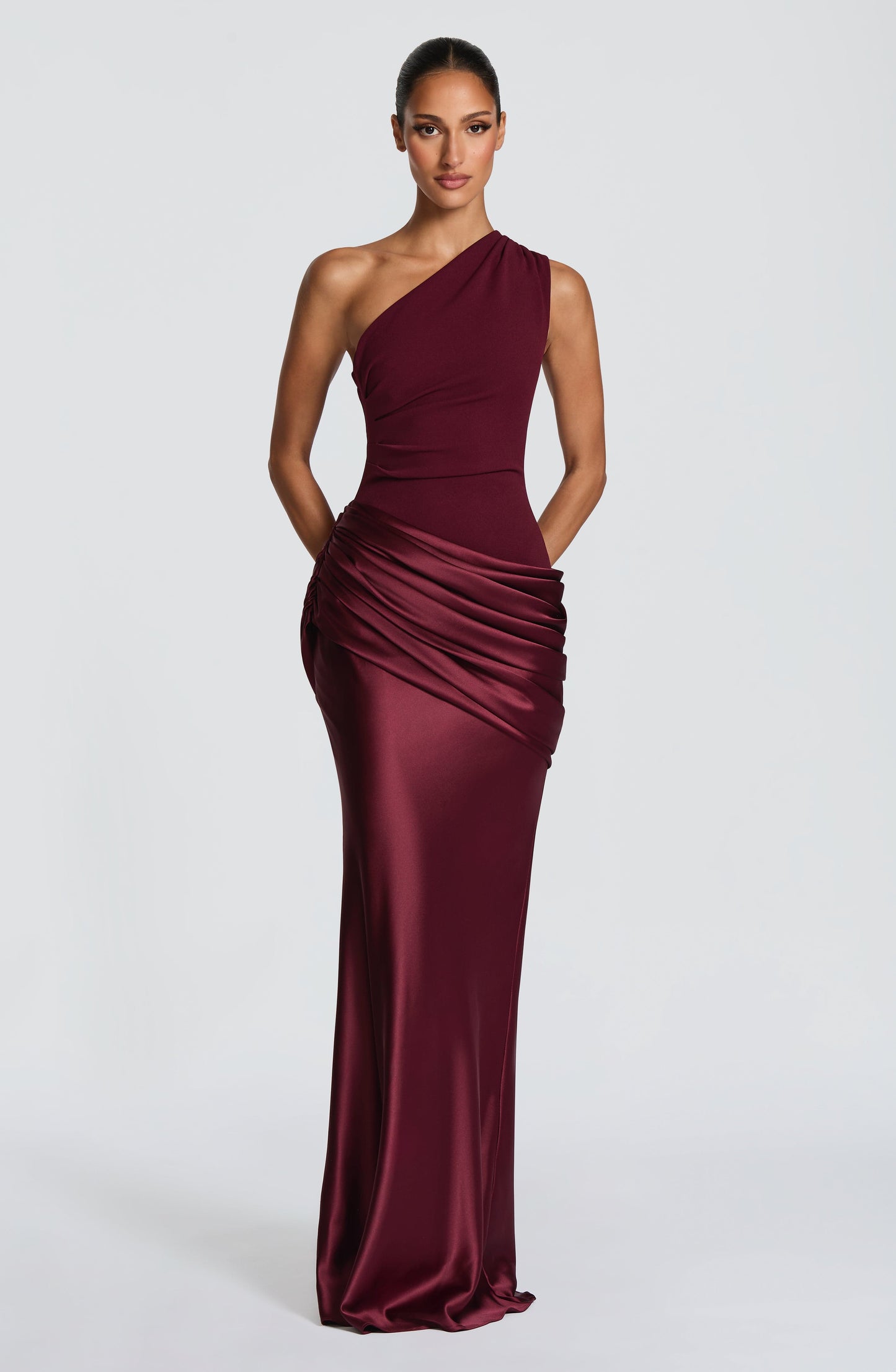 Koriora | Robe longue asymétrique Abbey