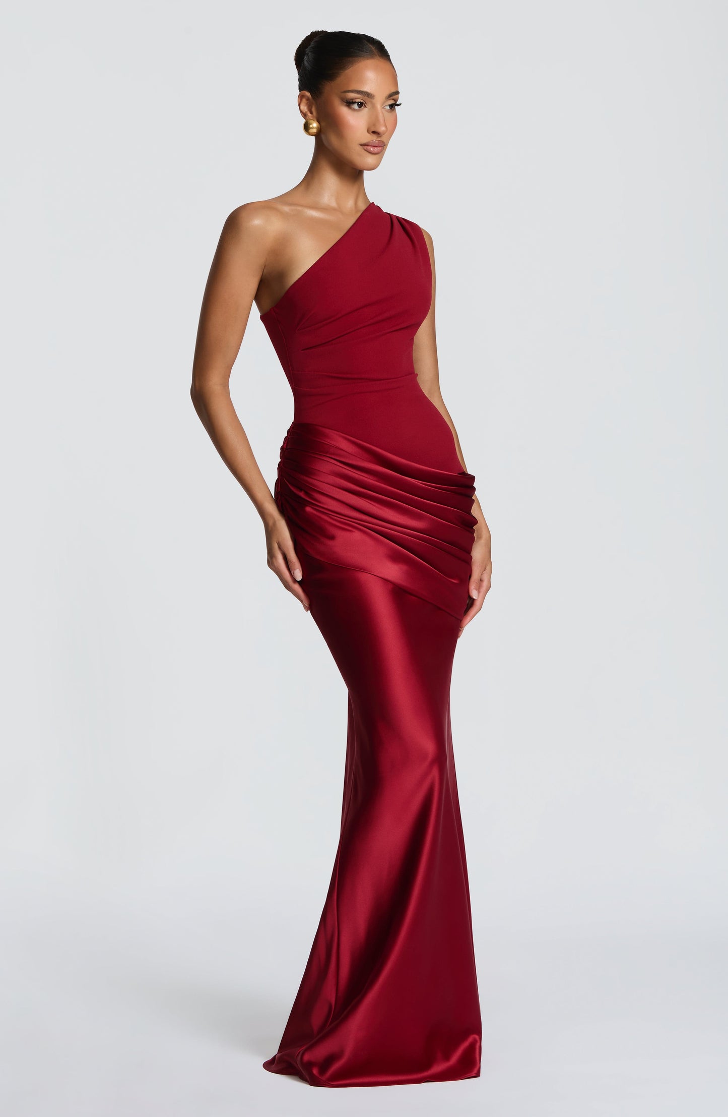Koriora | Robe longue asymétrique Abbey