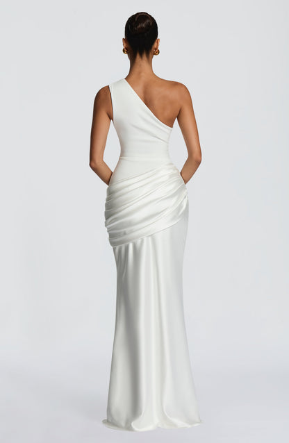 Koriora | Robe longue asymétrique Abbey