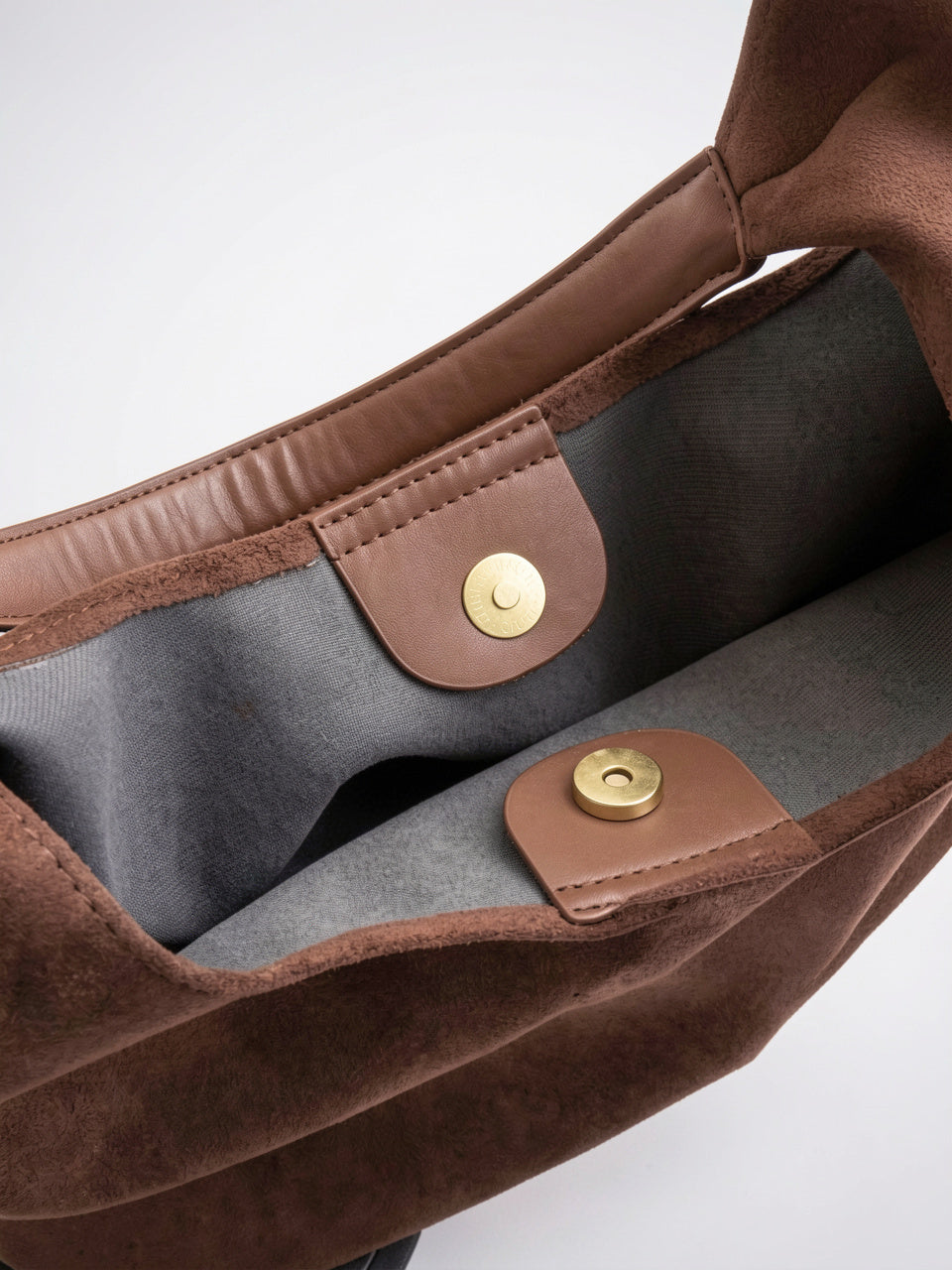 Sac Cabas Femme Grand Format Marron – Effet Cuir, Poche PC & Fermeture Zippée