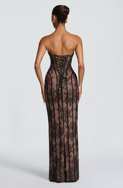 Koriora | Robe Maxi Mina — Corset Dentelle & Colonne Élégante Dos Lacé