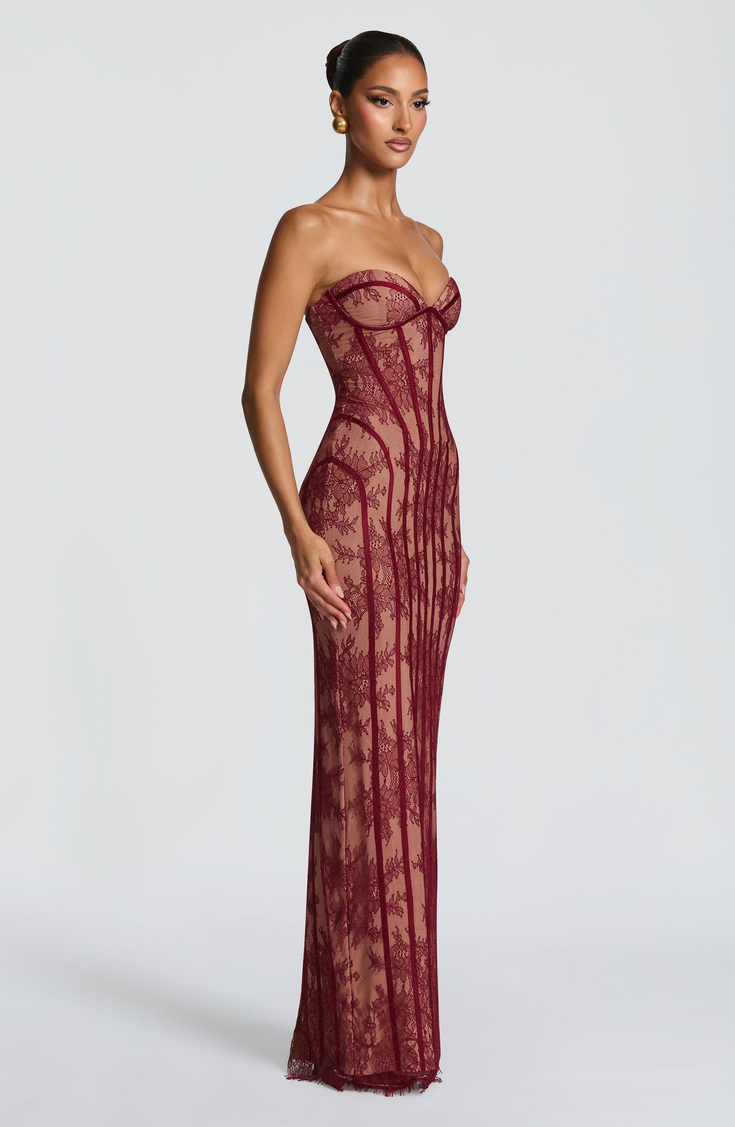 Koriora | Robe Maxi Mina — Corset Dentelle & Colonne Élégante Dos Lacé